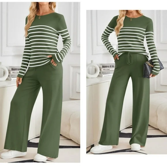 Sweater set and pants - Picture 1 of 9